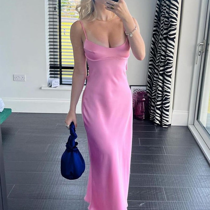 Selena“ – Satin Maxikleid