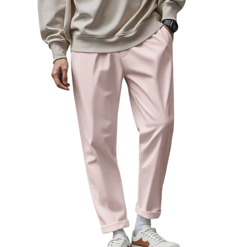 Herrenhose mit Taschen
