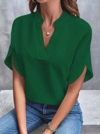 „Elin“ – Chiffon V-Neck Shirt