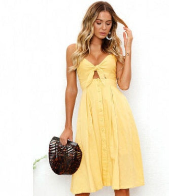 „Serena“ – Rückenfreies Sheath-Kleid