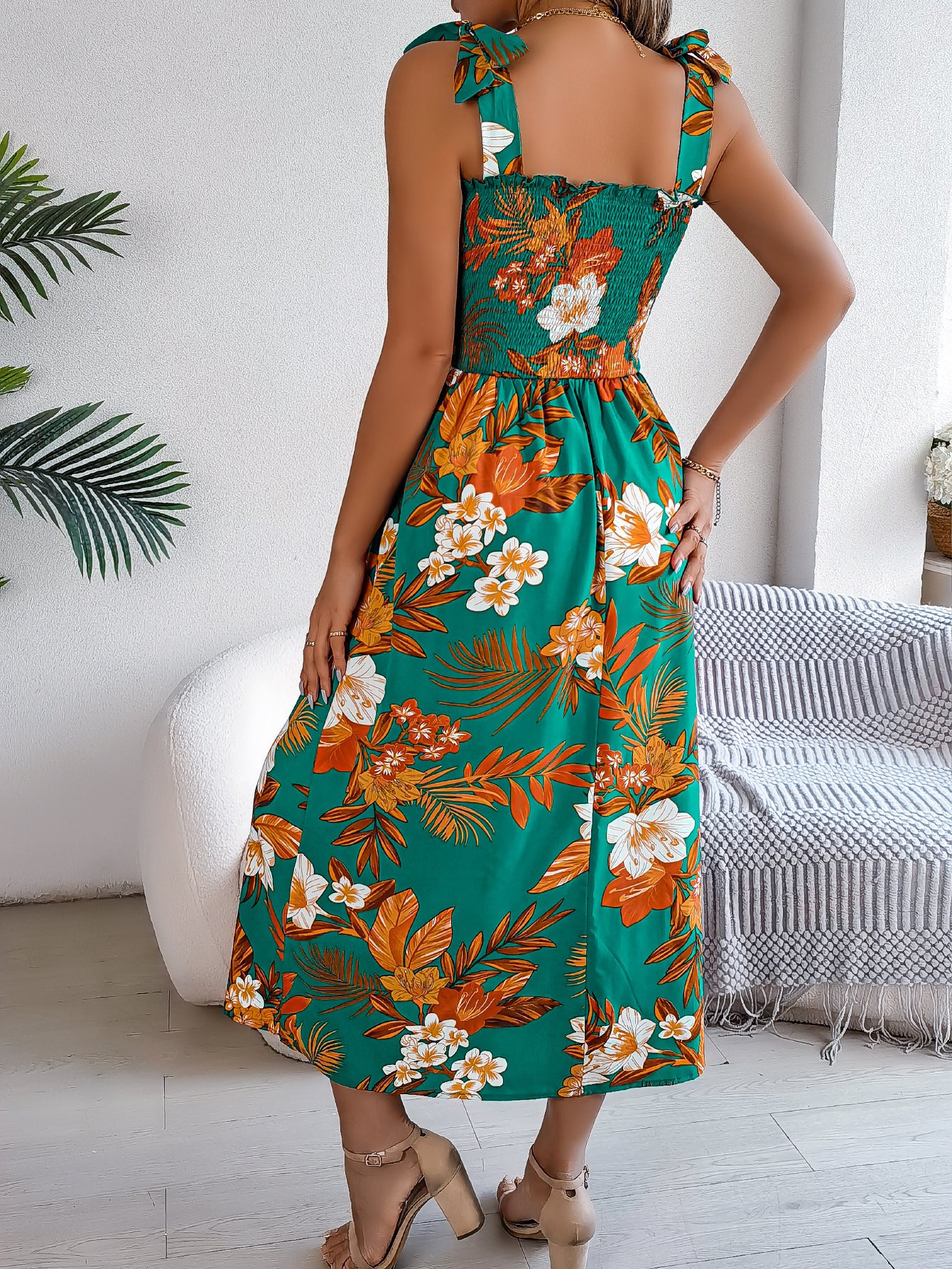 „Marina“ – Sommerkleid mit Blumenprint  Korsagen-Top