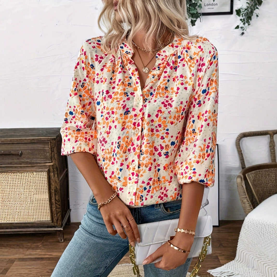 „Saria“-Bluse mit V-Ausschnitt