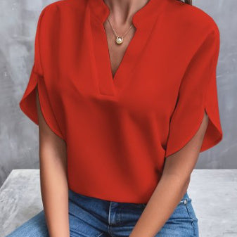 „Elin“ – Chiffon V-Neck Shirt