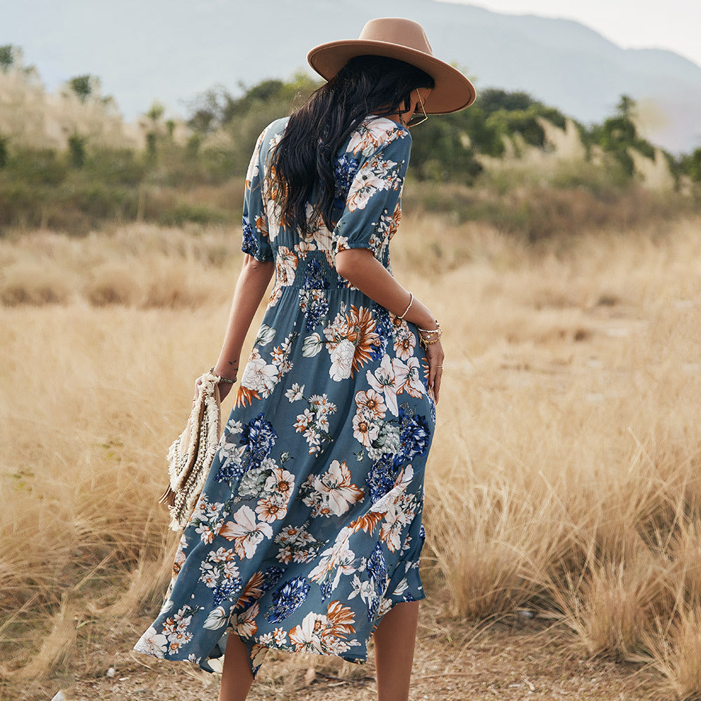 Elena“ – Blumiges Sommerkleid mit V-Ausschnitt