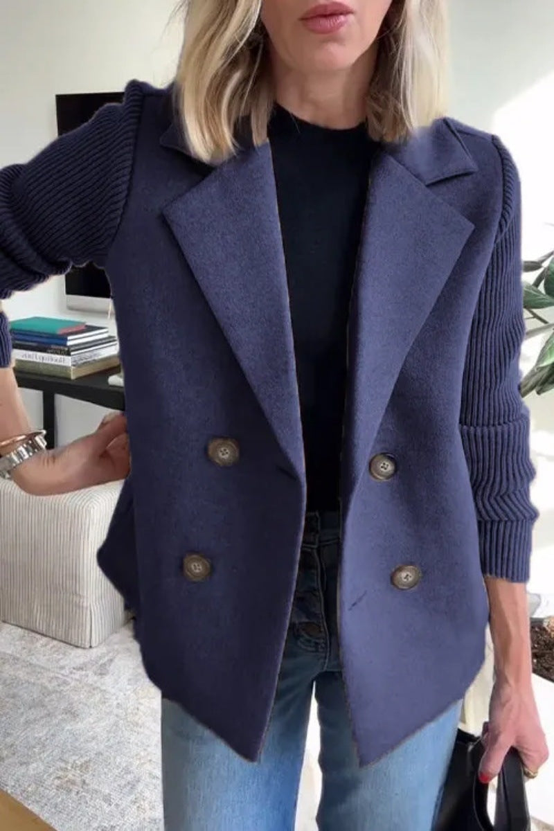 „Marisol“ – Zweireihige Jacke mit Strickärmeln