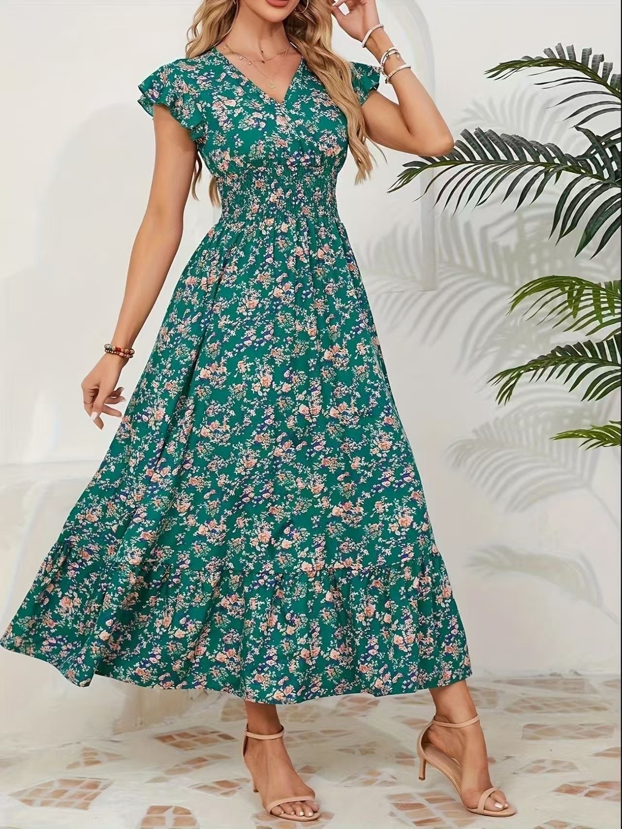 „Elisa“ – Geblümtes Langarmkleid mit Taillierung