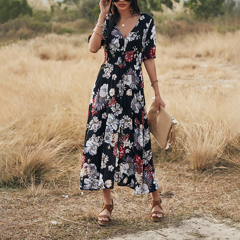 Elena“ – Blumiges Sommerkleid mit V-Ausschnitt